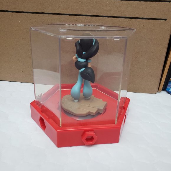 Disney Infinity Jasmine Figure With Display Case - Picture 3 of 4